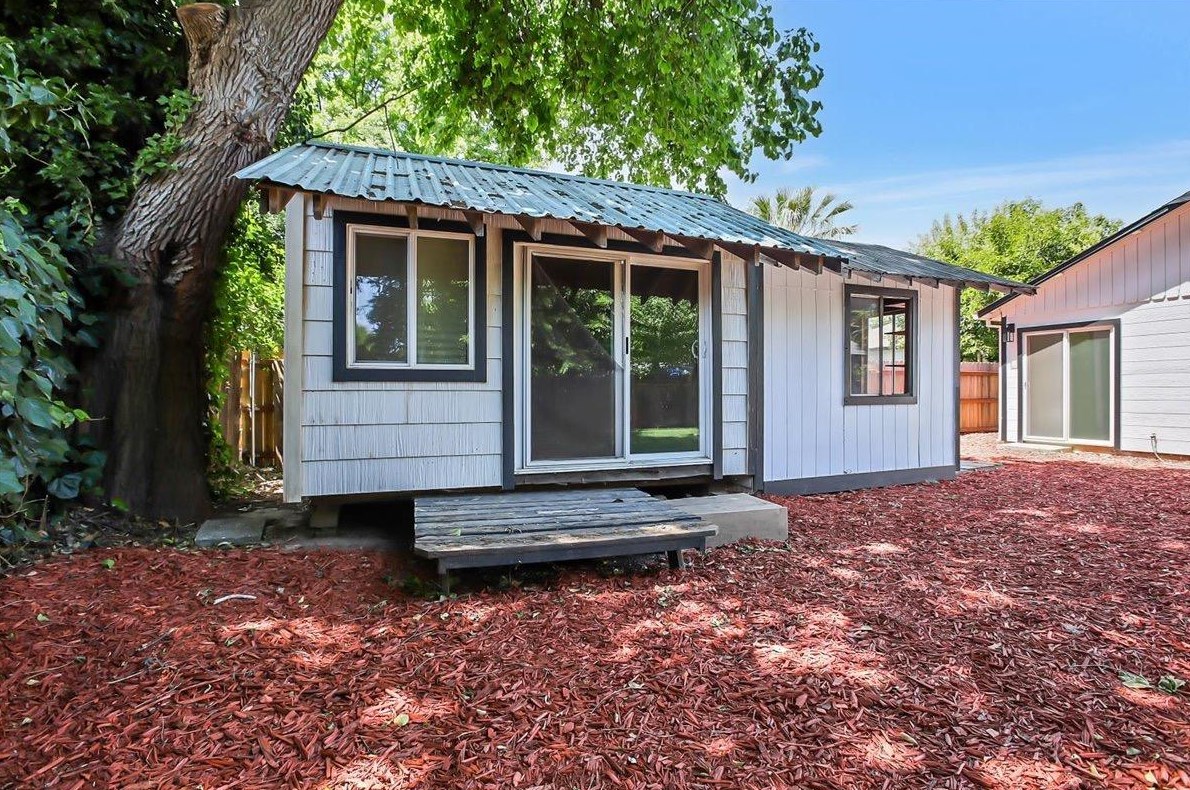 752 Jewell Ave, Yuba City CA  95991-5433 exterior