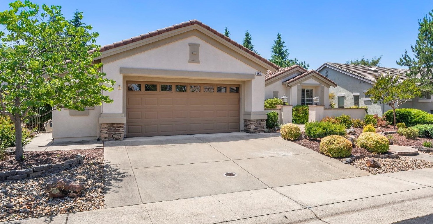 1573 Summerhill Ln, Lincoln CA  95648-8348 exterior
