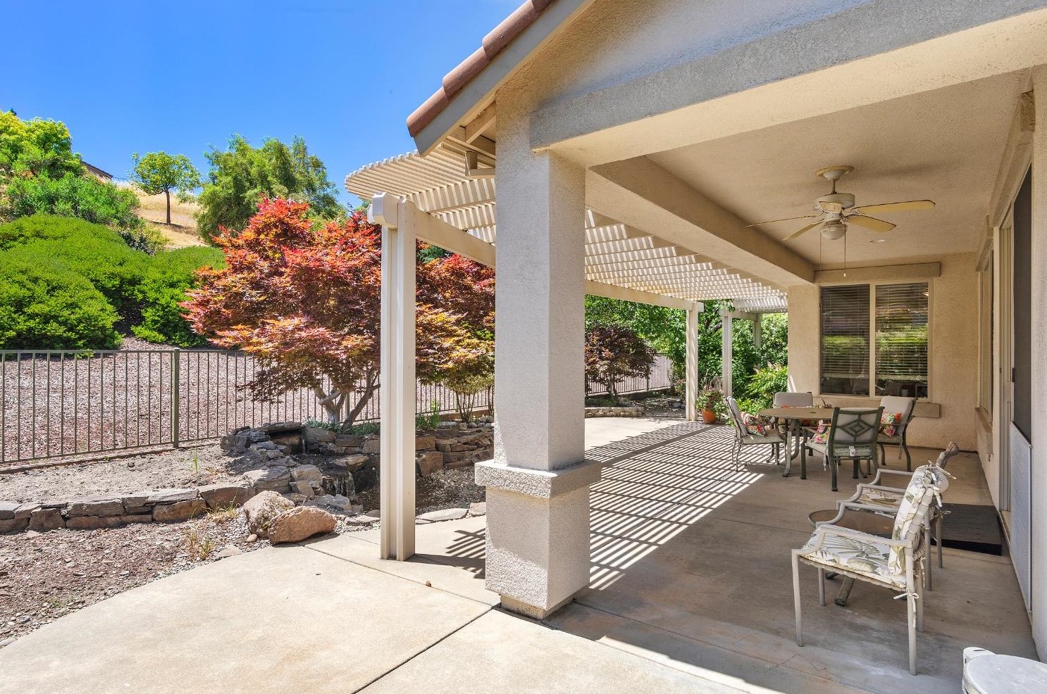 1573 Summerhill Ln, Lincoln CA  95648-8348 exterior