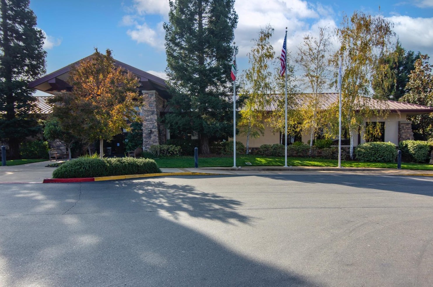 1573 Summerhill Ln, Lincoln CA  95648-8348 exterior
