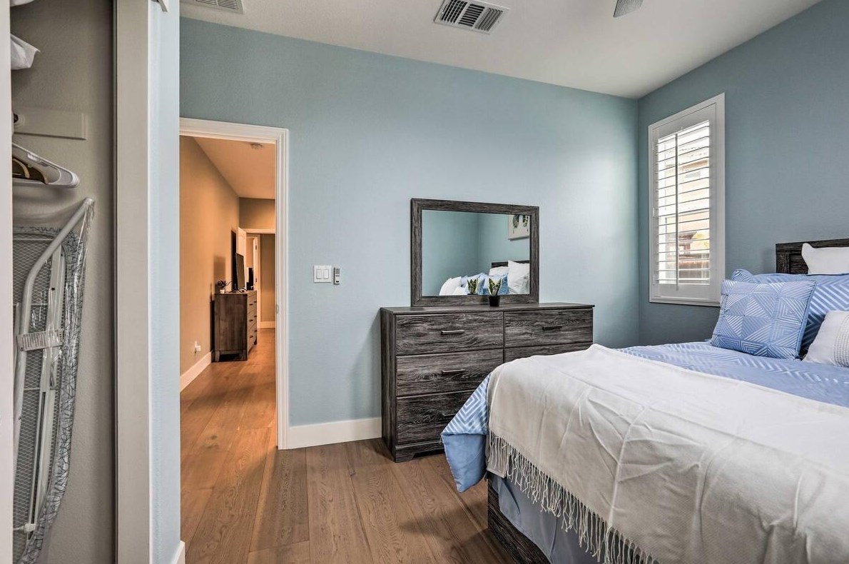 4120 Ice House Way, Roseville CA 95747-8919 exterior