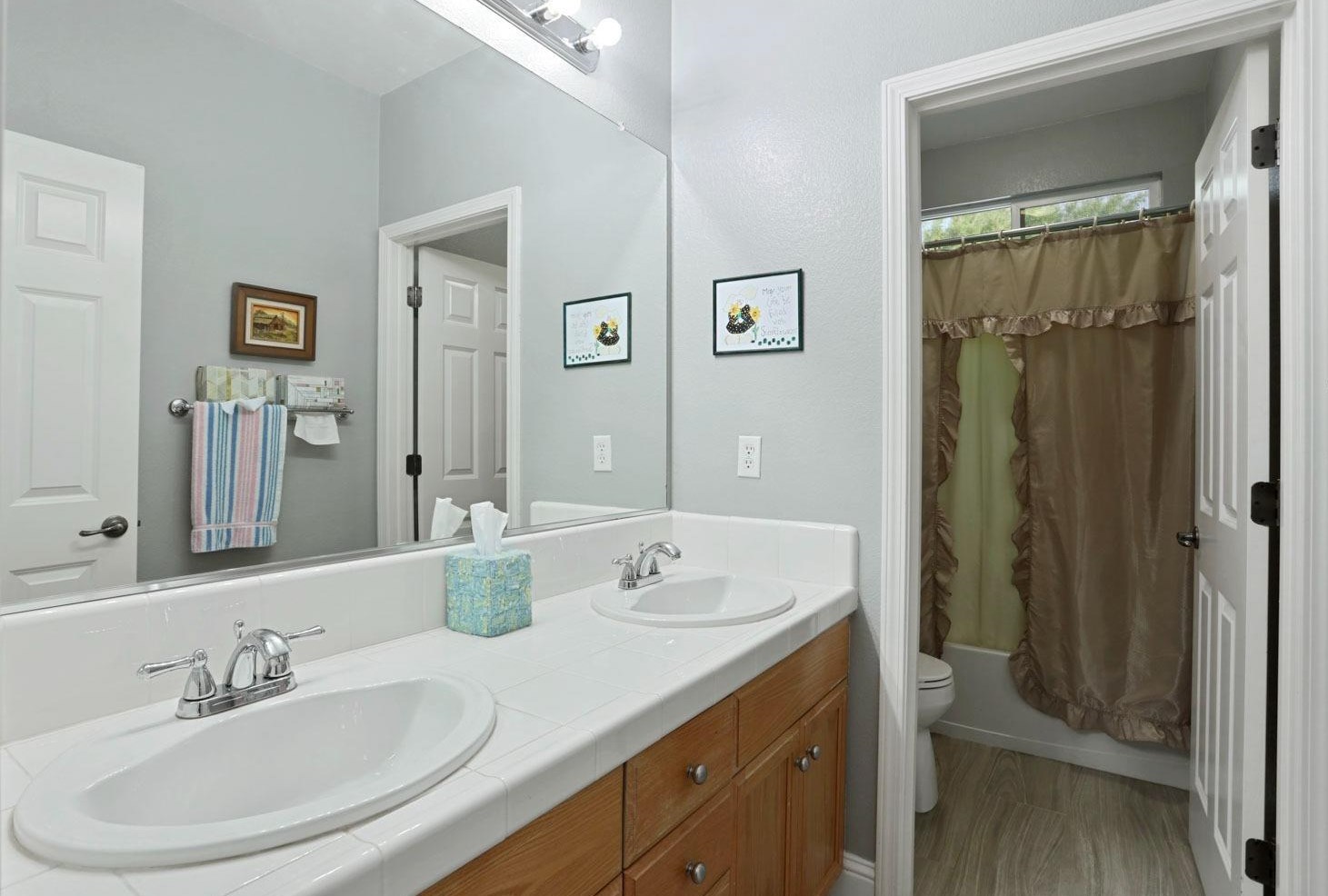 1625 Dawnview Dr, Los Angeles CA  94513-6550 exterior