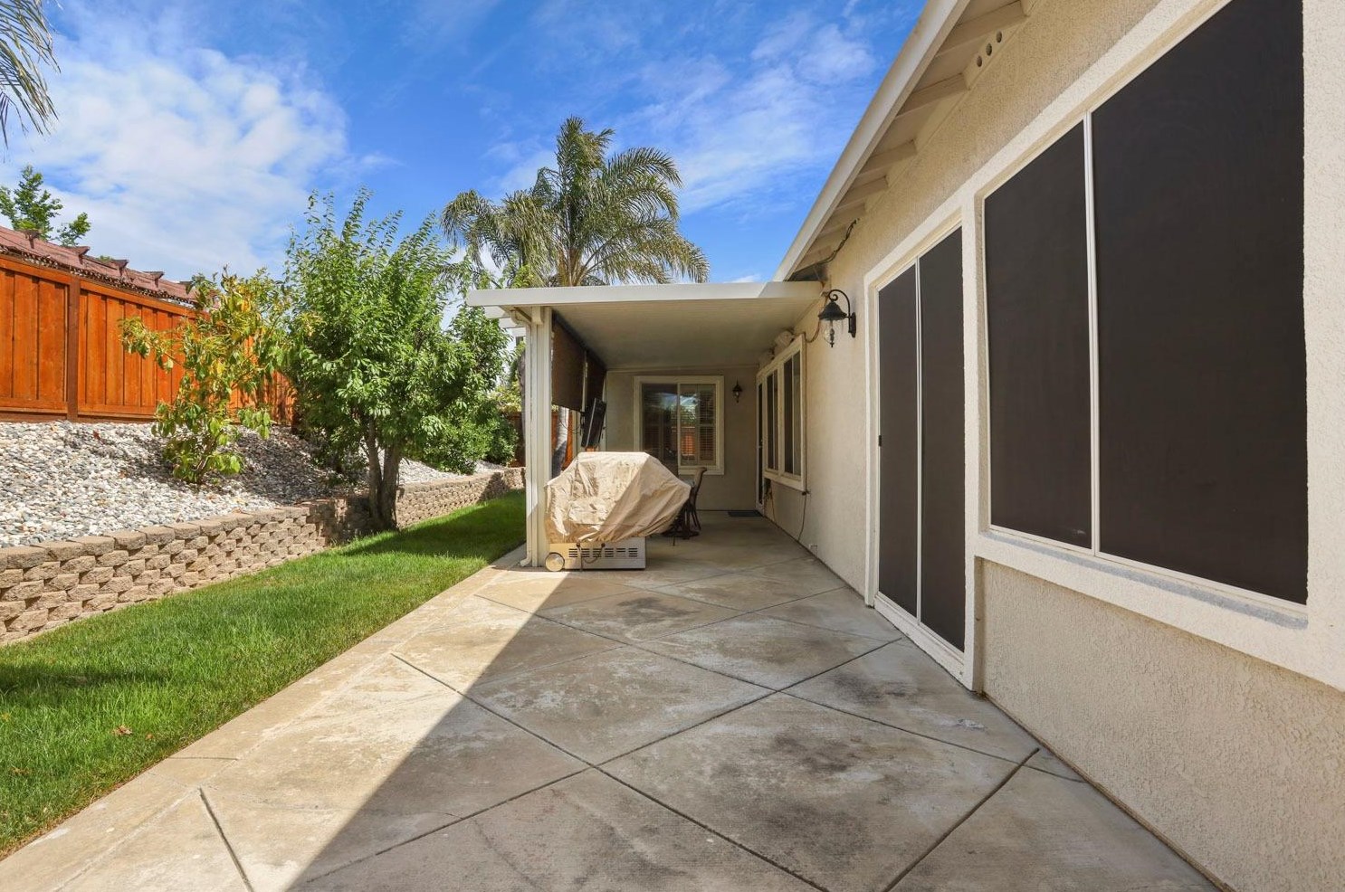 1625 Dawnview Dr, Los Angeles CA  94513-6550 exterior