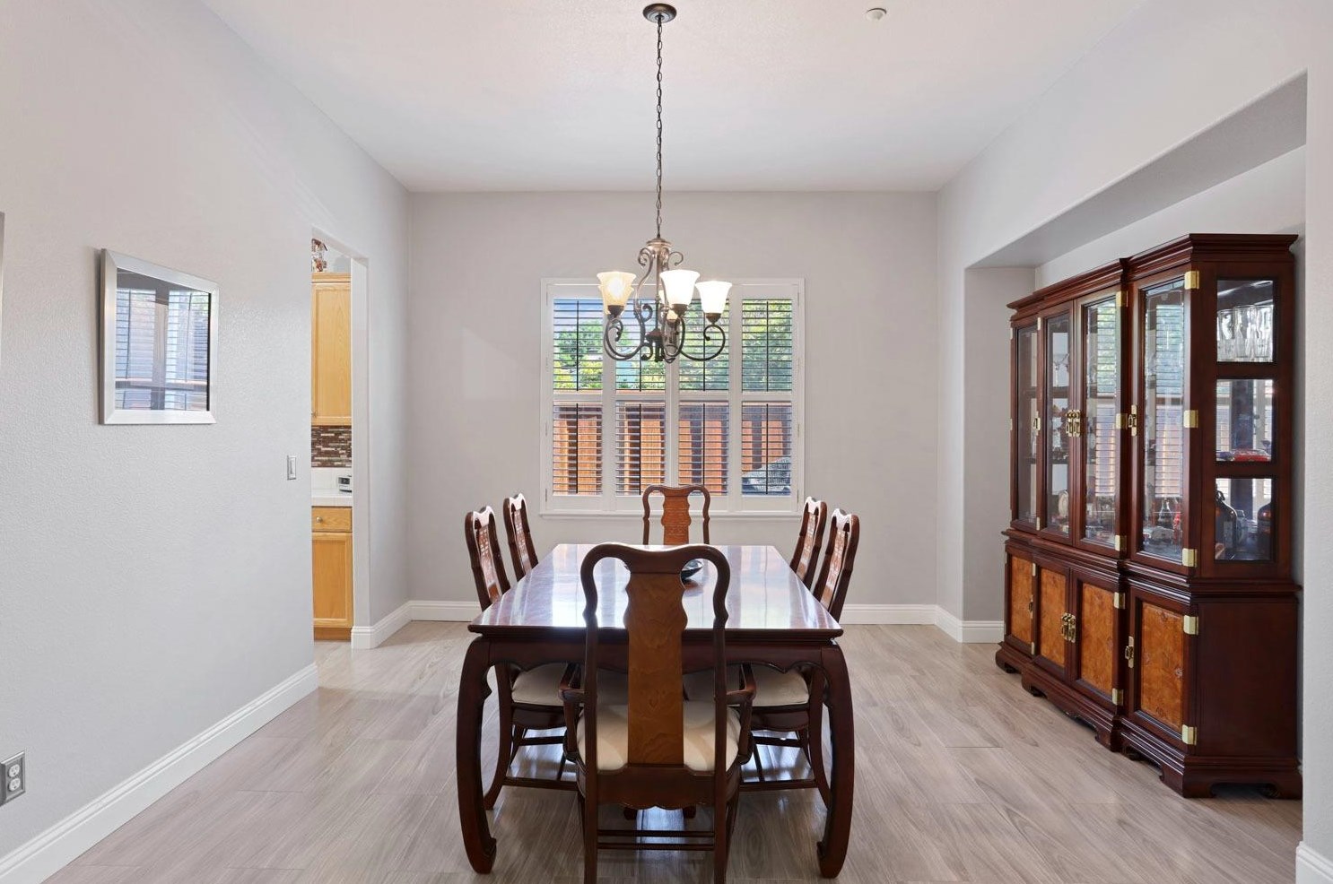 1625 Dawnview Dr, Los Angeles CA  94513-6550 exterior