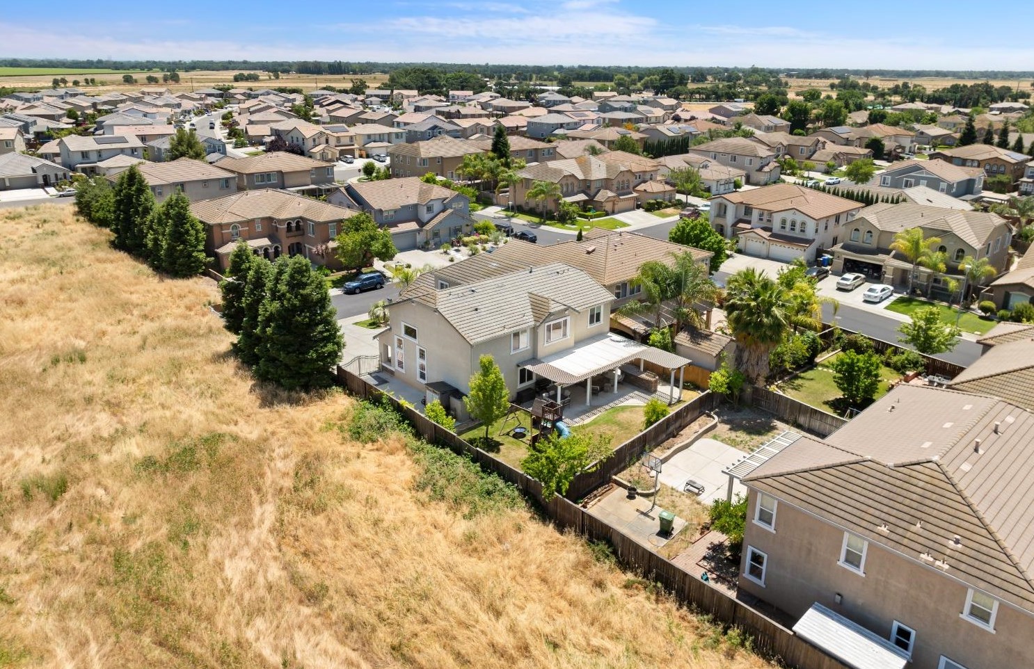 9980 Shiraz Pl, Elk Grove CA  exterior