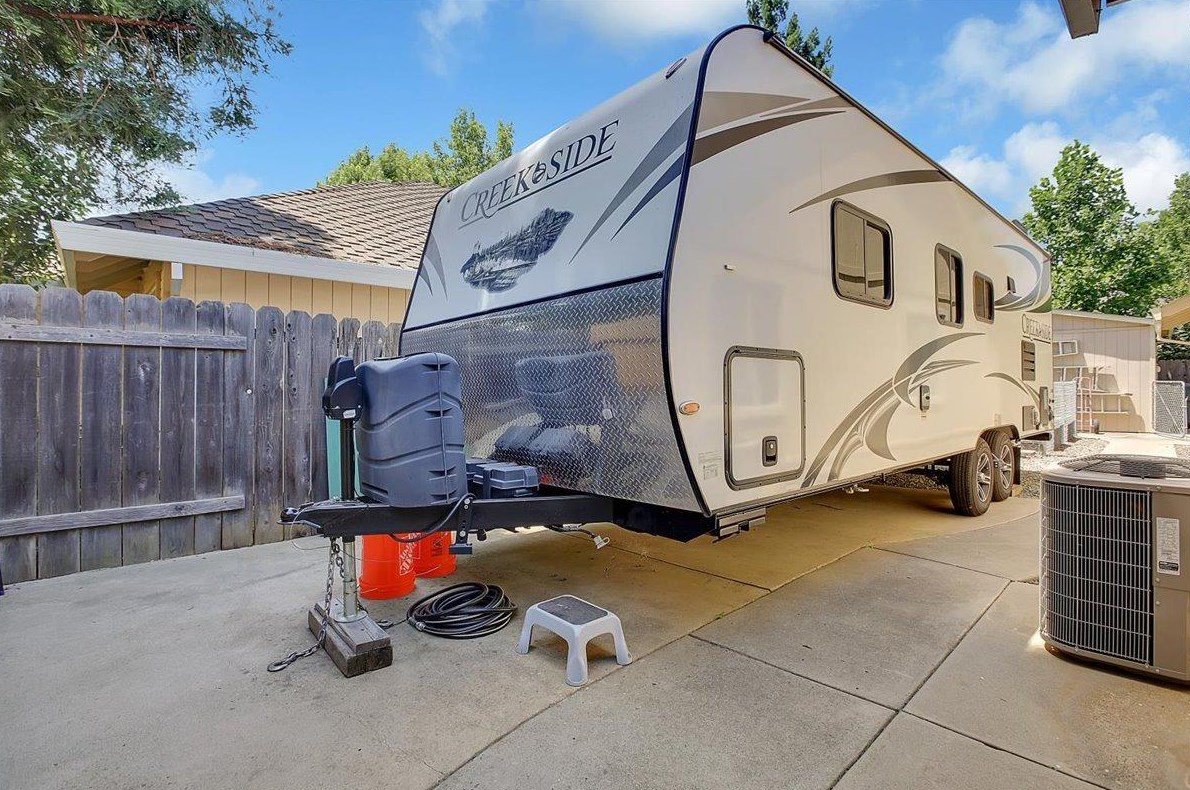 1792 Royo Ranchero Dr, Yuba City CA  95993-9060 exterior