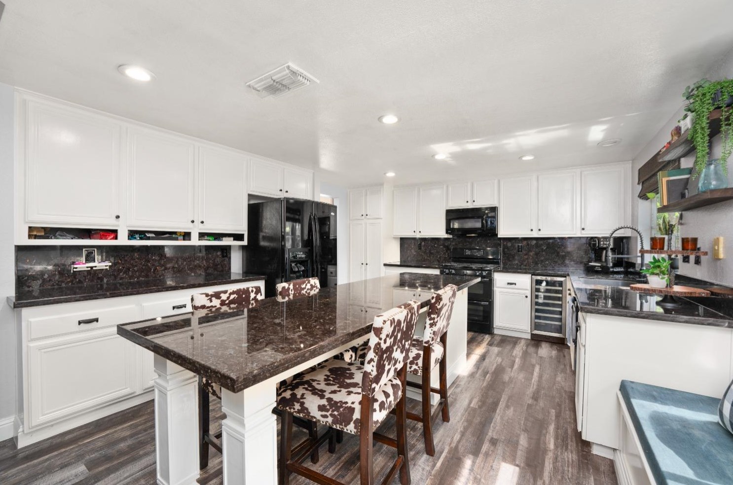 3120 Strand Rd, Rocklin CA  95765-4320 exterior