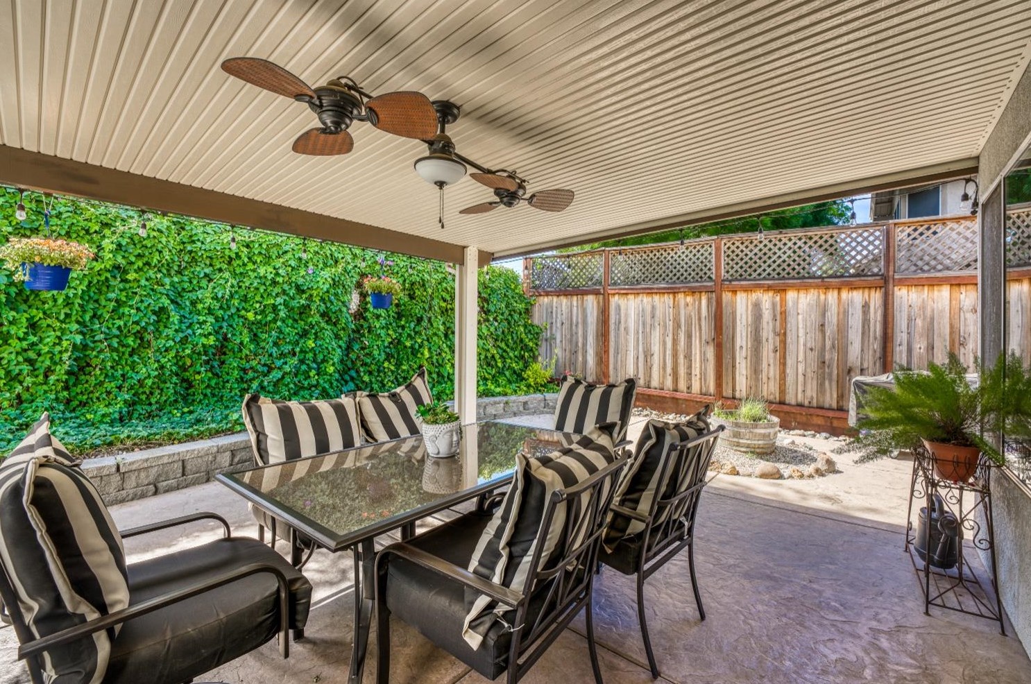 3120 Strand Rd, Rocklin CA  95765-4320 exterior