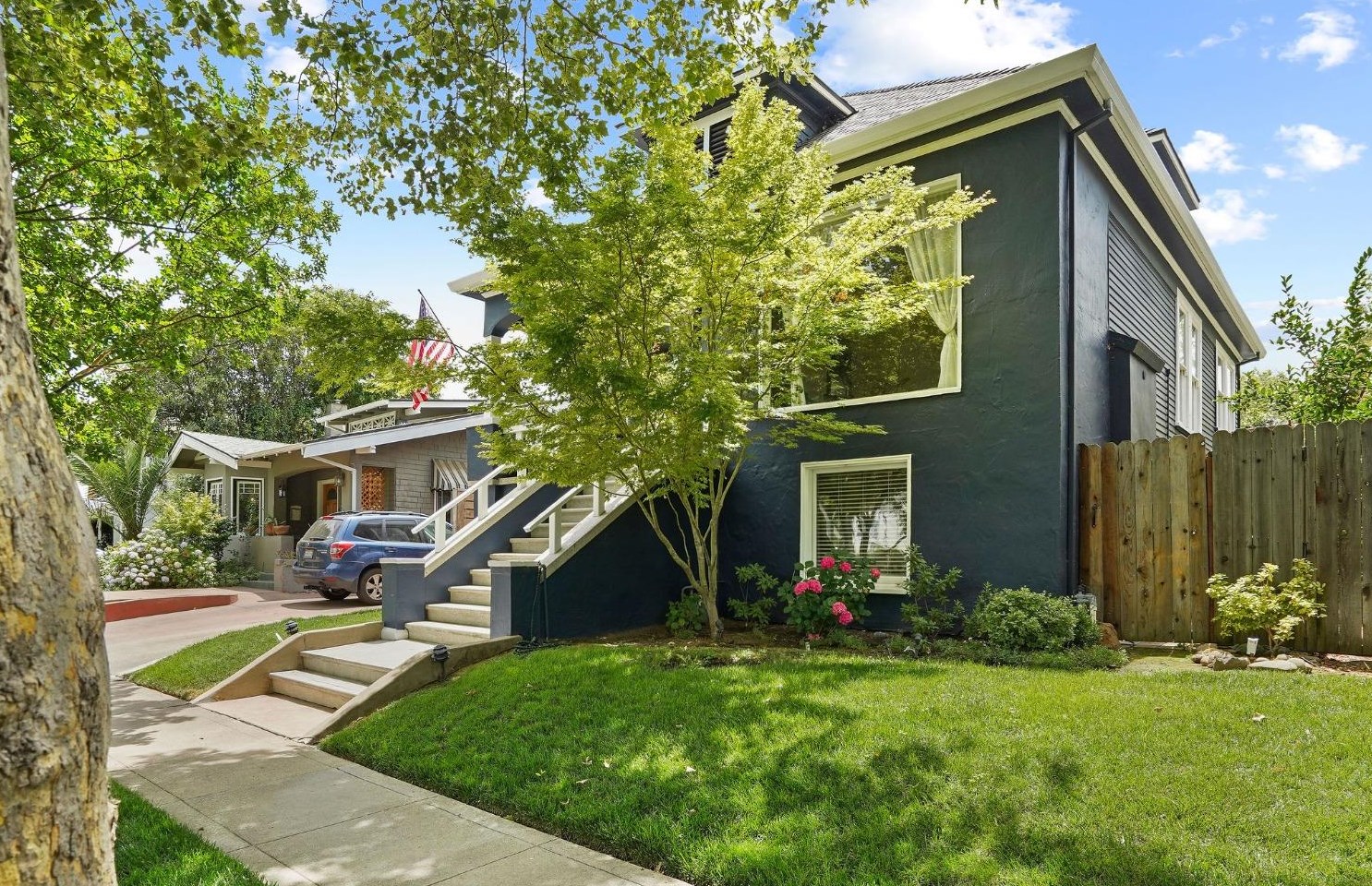 1910 3rd Ave, Sacramento CA  95818-3004 exterior