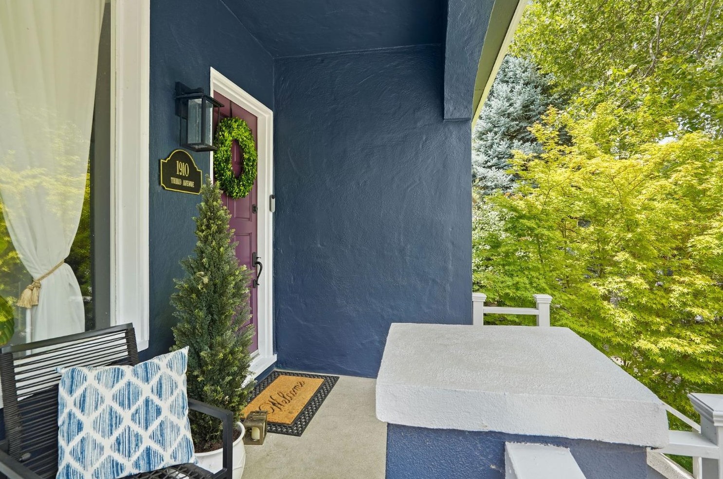 1910 3rd Ave, Sacramento CA  95818-3004 exterior