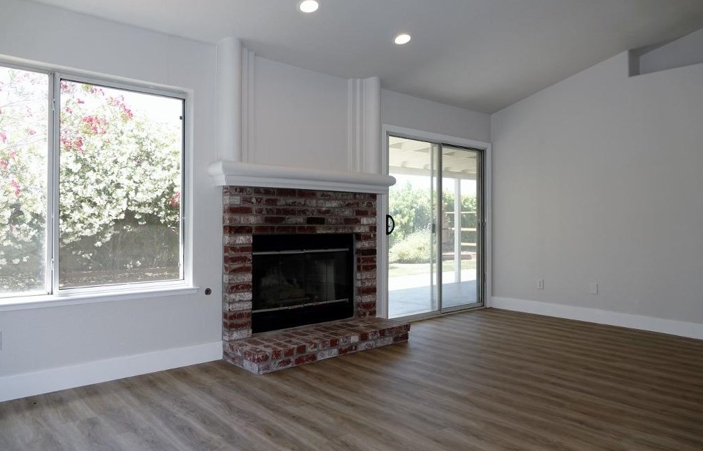 3352 Chapelle Dr, Roseville CA  95661-3950 exterior