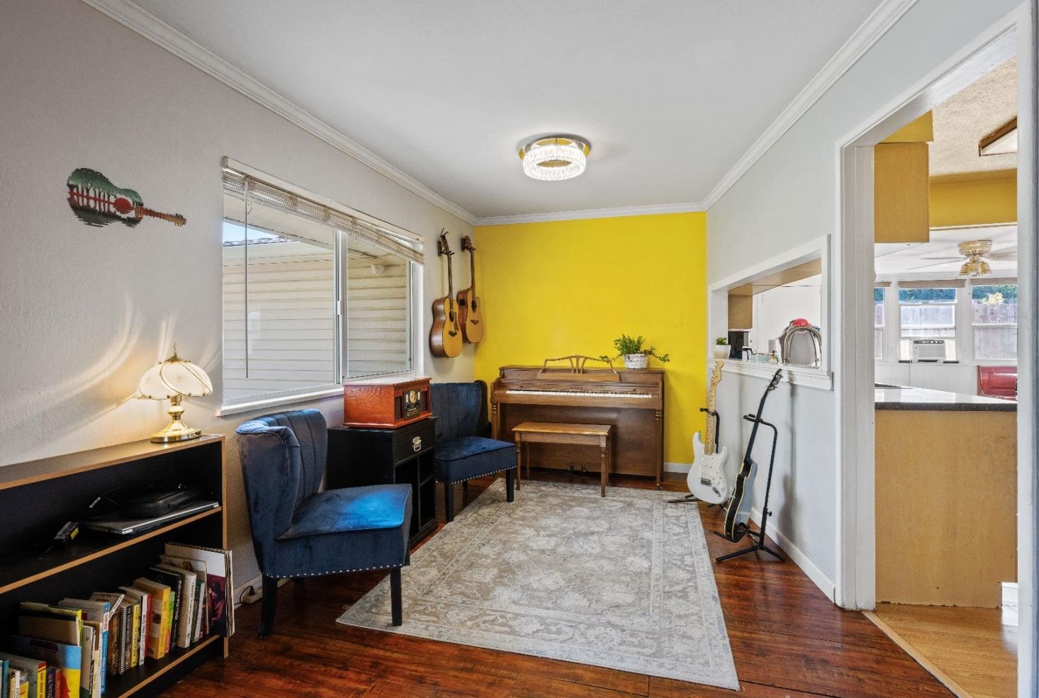 3112 Hurley Way, Sacramento CA  95864-3852 exterior