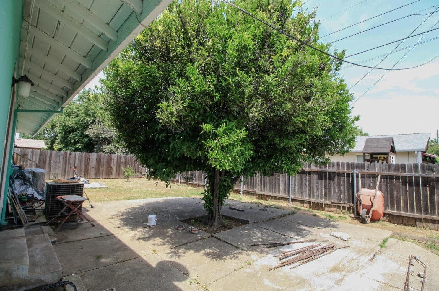 771 April Ln, Yuba City CA 95991-1926 exterior