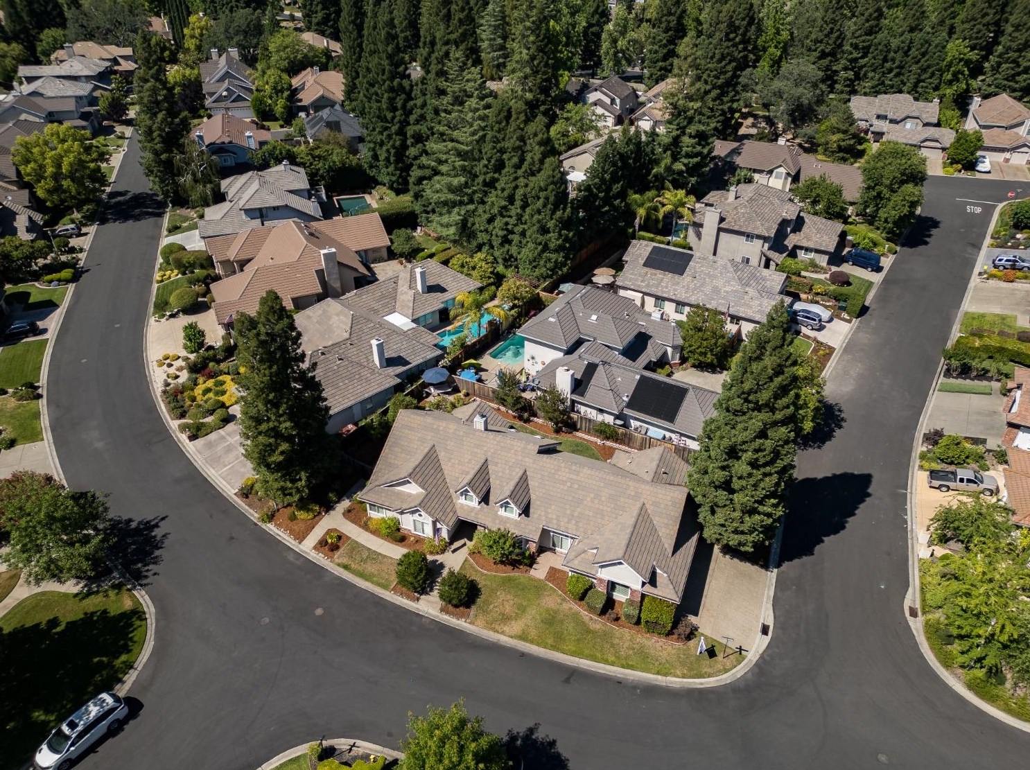 2923 Alder Point Dr, Roseville CA 95661-5181 exterior
