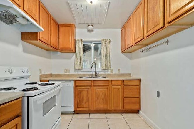 4501 48th St, Sacramento CA  95820-4507 exterior