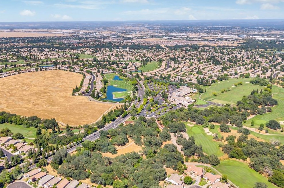 5265 Angelrock Loop, Roseville CA  95747-8251 exterior