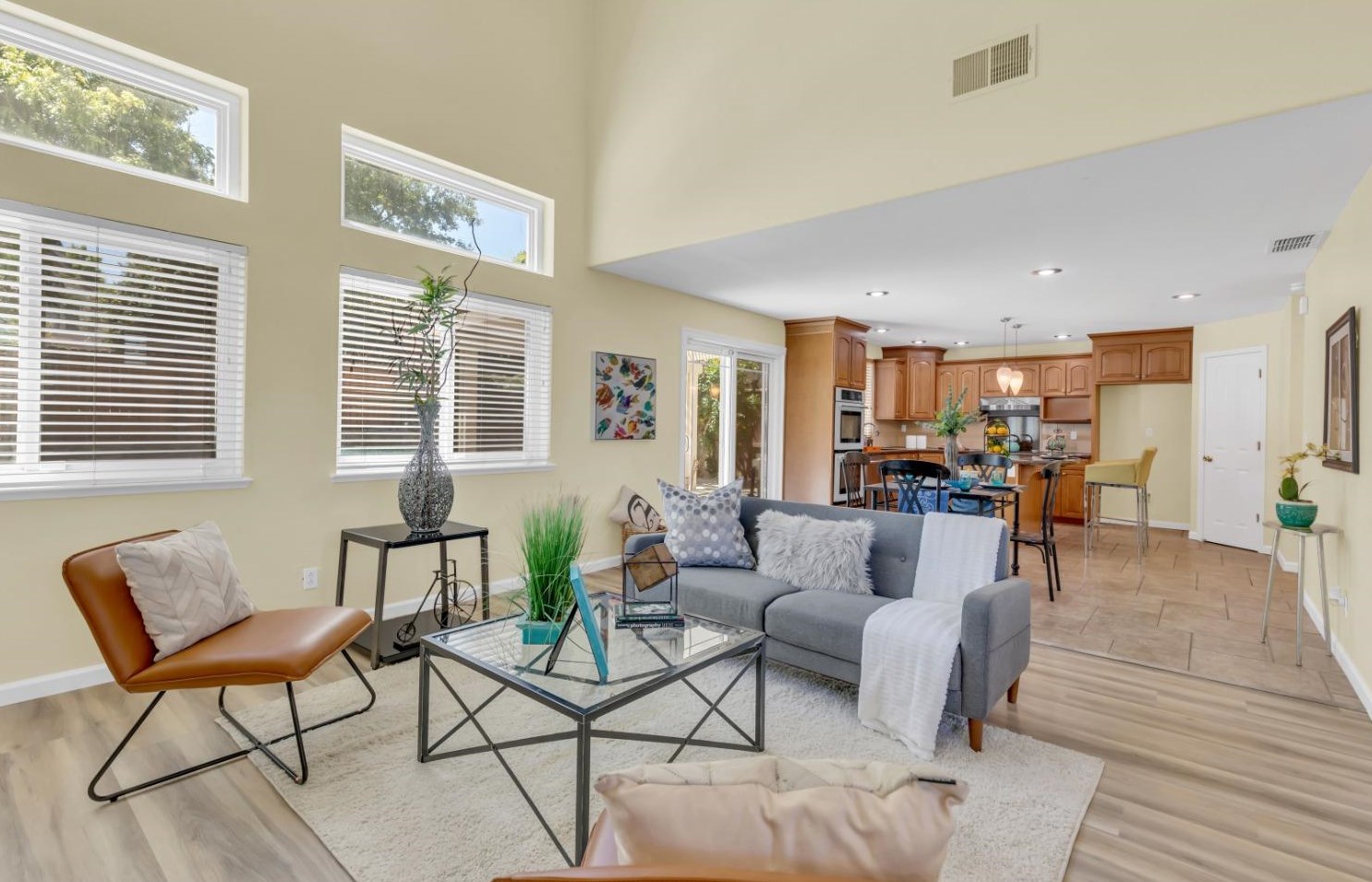 8425 Zachis Way, Sacramento CA  95843-5891 exterior