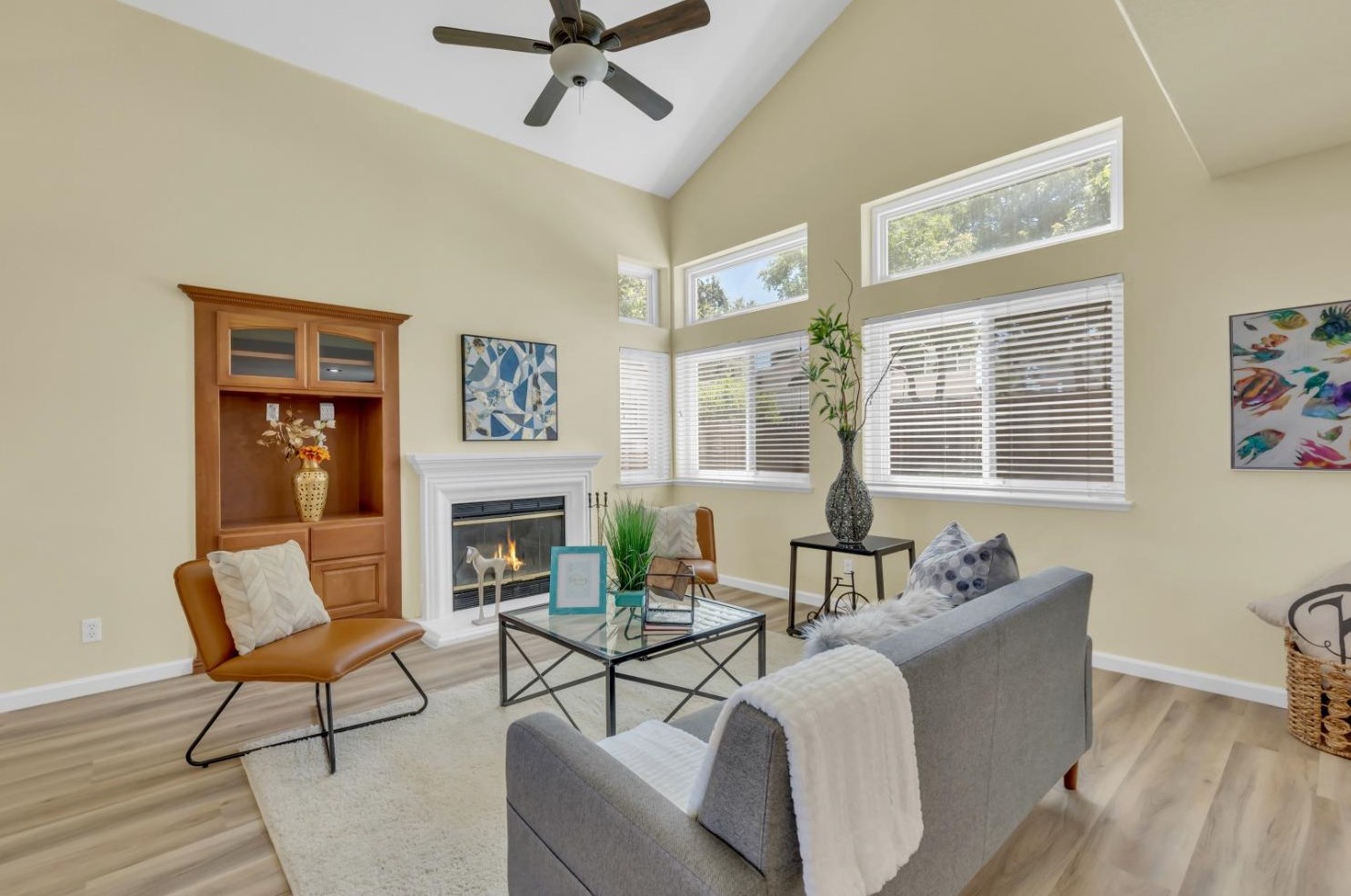 8425 Zachis Way, Sacramento CA  95843-5891 exterior