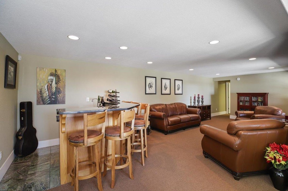 18444 Mika Ln, Sonora CA  95370-8662 exterior