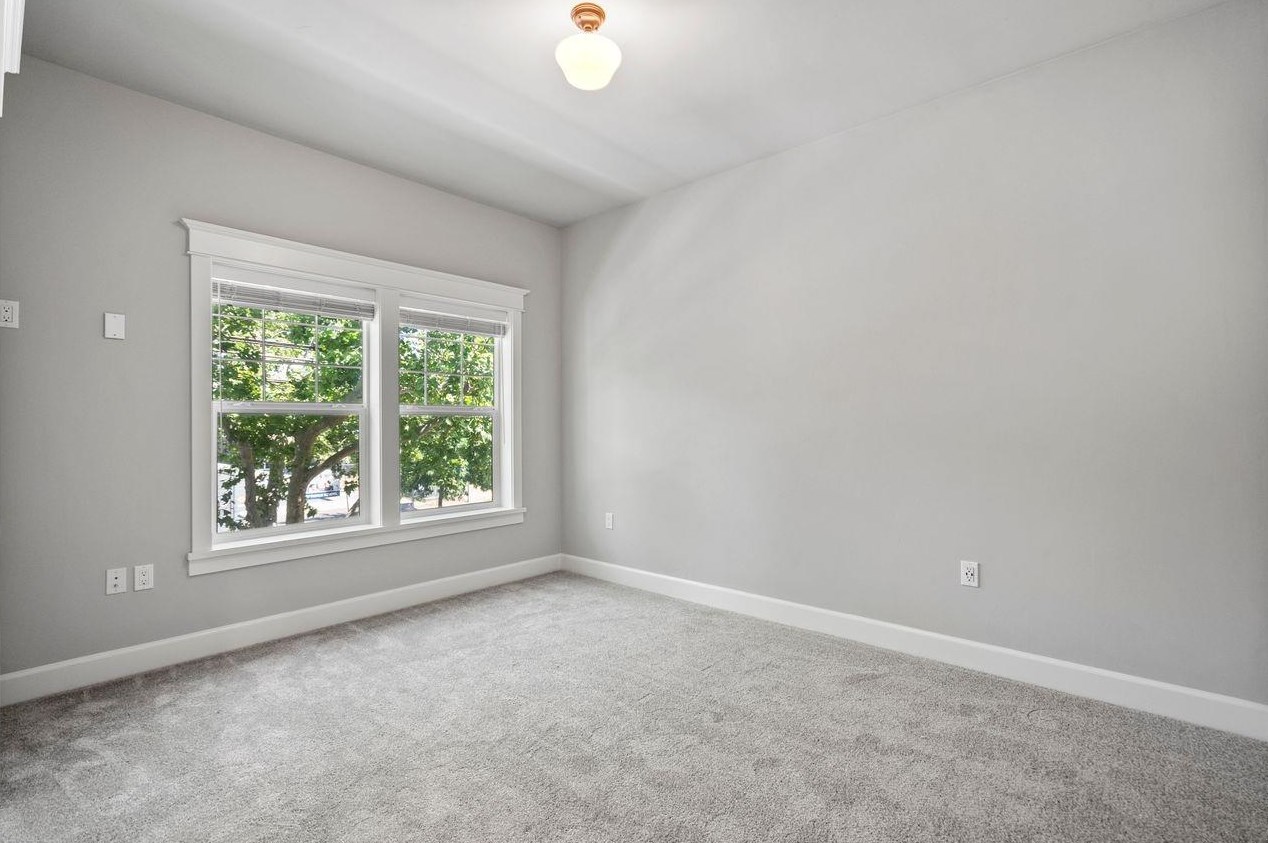2254 34th St, Sacramento CA  95817-1210 exterior