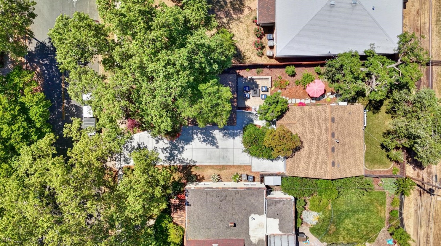 4316 55th St, Sacramento CA  95820-4149 exterior