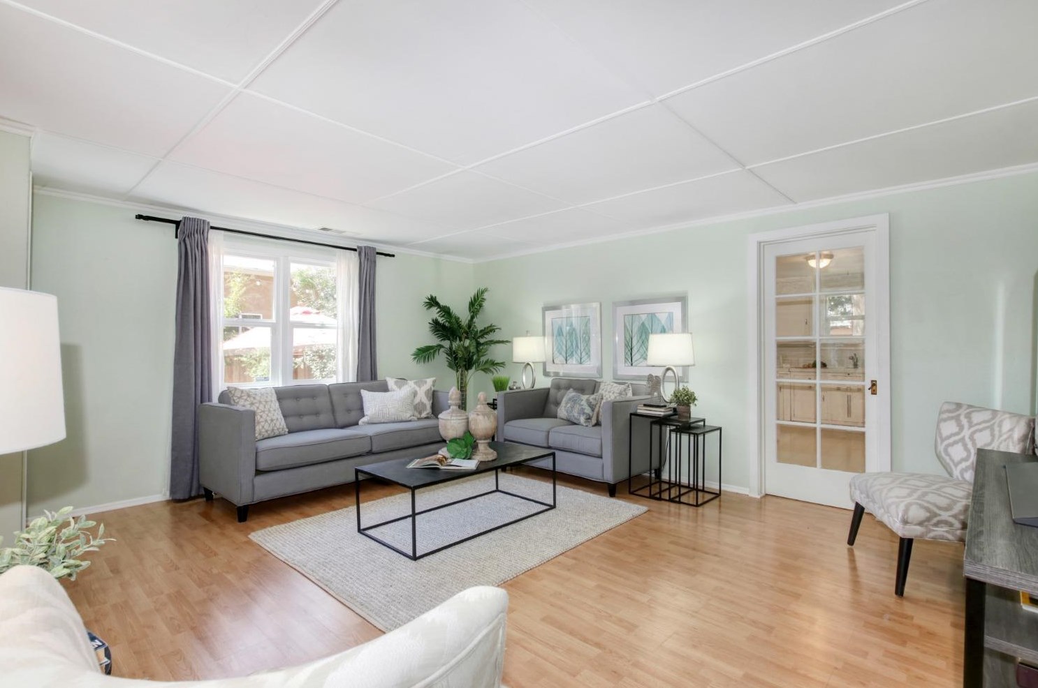 4316 55th St, Sacramento CA  95820-4149 exterior