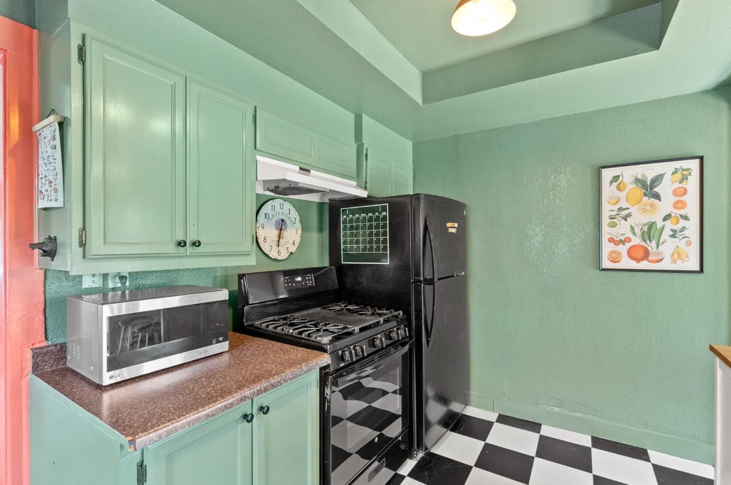 2189 36th St, Sacramento CA  95817-1309 exterior