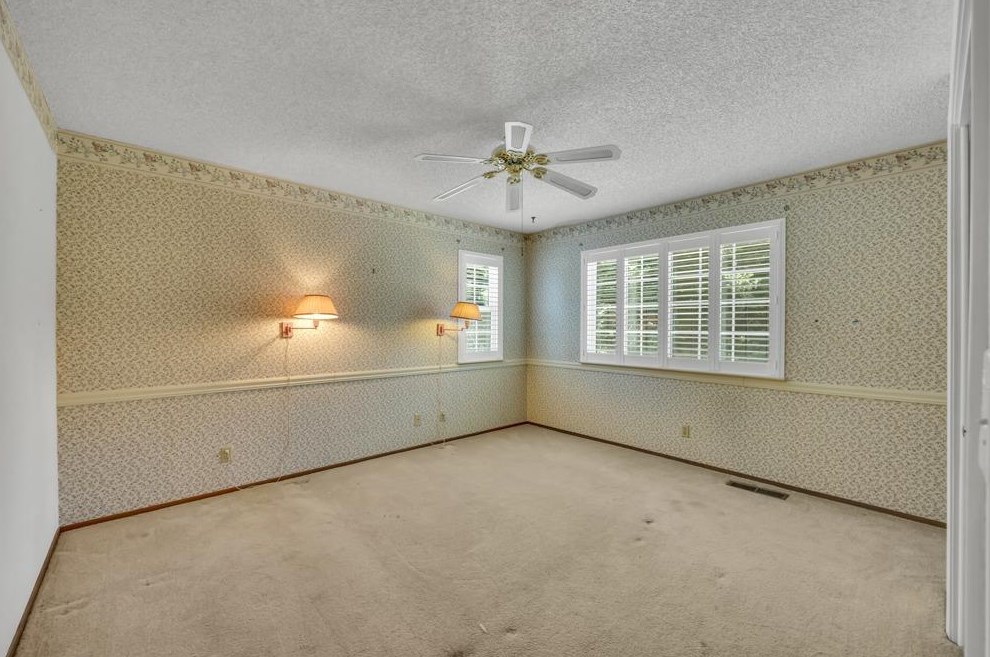 8844 Fargo Ln, Roseville CA  95746-9671 exterior