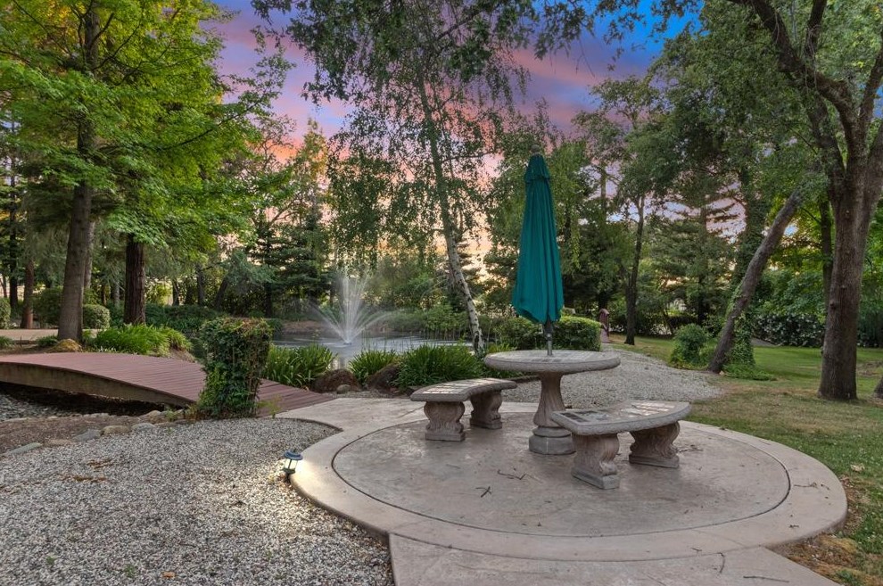 8844 Fargo Ln, Roseville CA  95746-9671 exterior