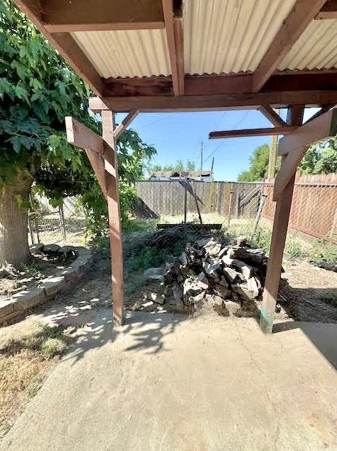 535 East Ave, Livingston CA  95334-1820 exterior