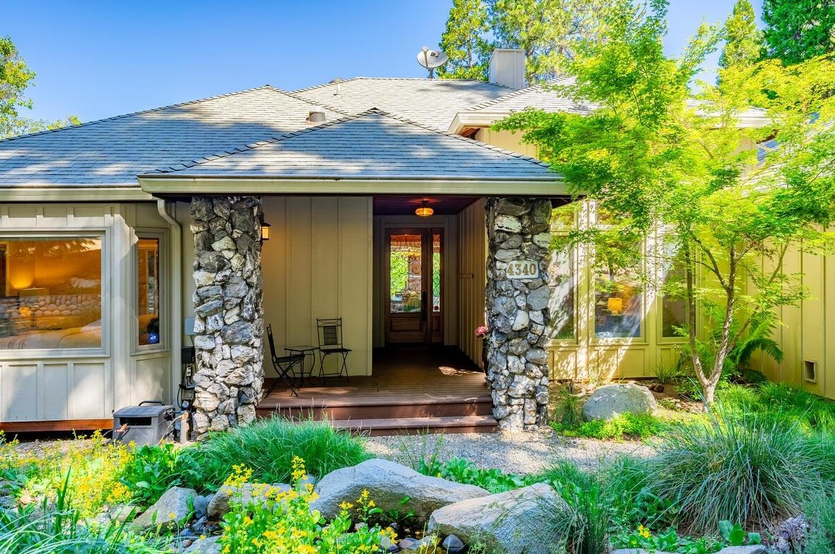 4340 Sierra Spg Dr, Pacific House CA  95726-9421 exterior