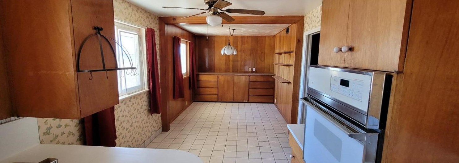 21881 Henry Miller, Los Banos, CA 93635