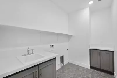 10241 Sutara Way, Elk Grove, CA 95757 - Photo 29
