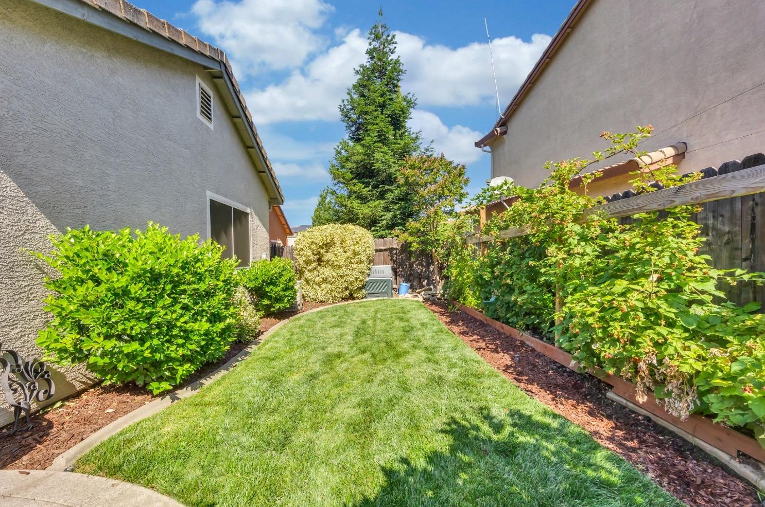 1908 Mckinley St, Rocklin CA  95765-5853 exterior