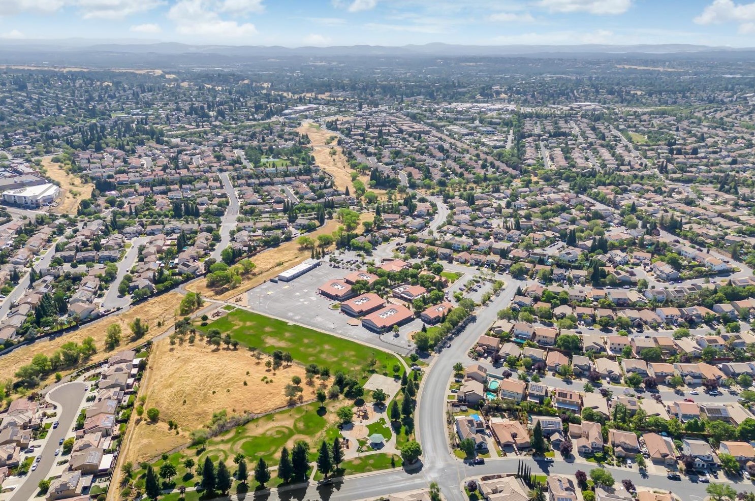 1908 Mckinley St, Rocklin CA  95765-5853 exterior