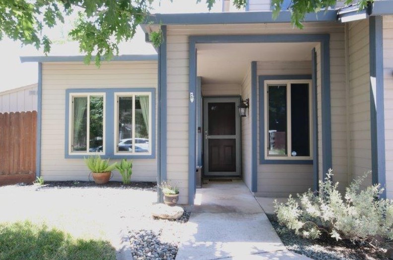 4708 Story Way, Elk Grove CA  95758-5114 exterior