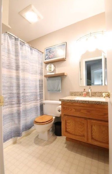 4708 Story Way, Elk Grove CA  95758-5117 exterior