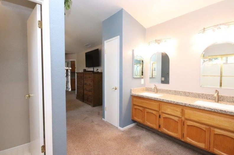 4708 Story Way, Elk Grove CA  95758-5117 exterior
