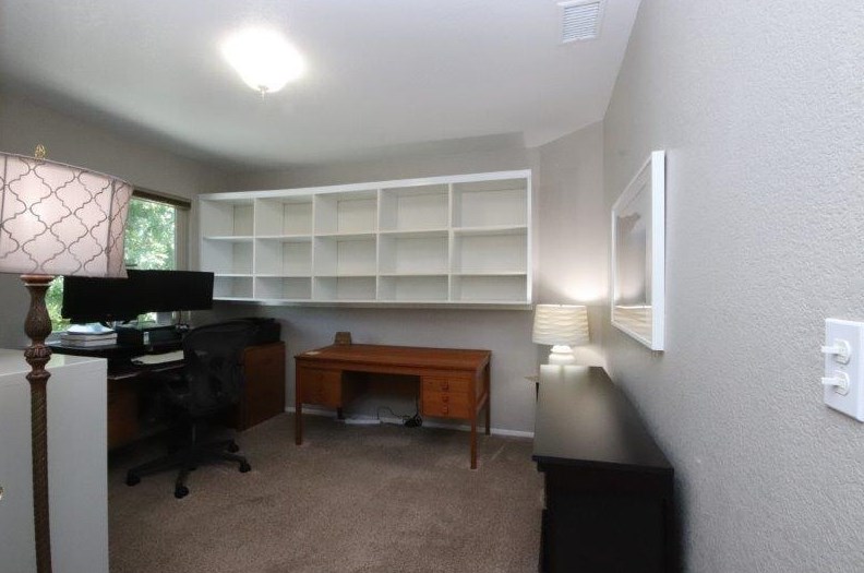 4708 Story Way, Elk Grove CA  95758-5117 exterior