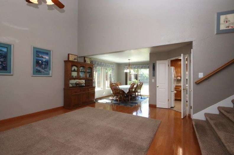 4708 Story Way, Elk Grove CA  95758-5117 exterior