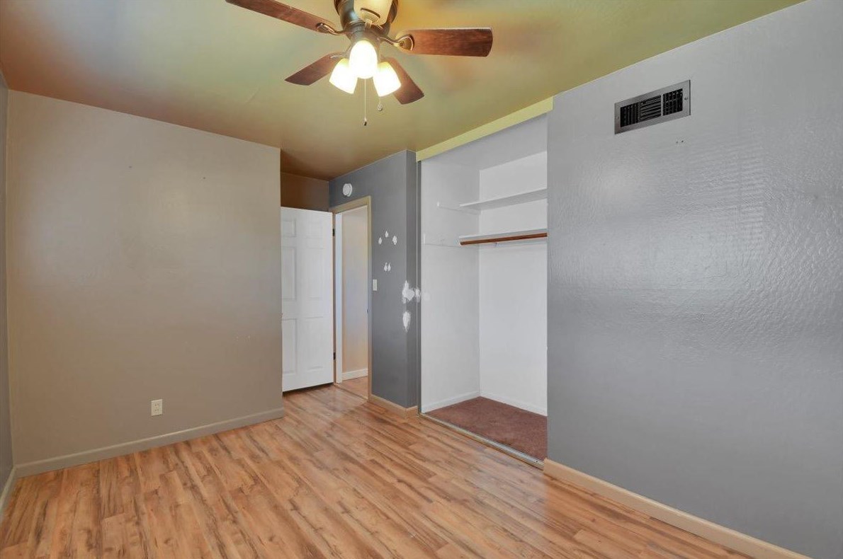 120 Park Ave, Yuba City CA 95991-5829 exterior