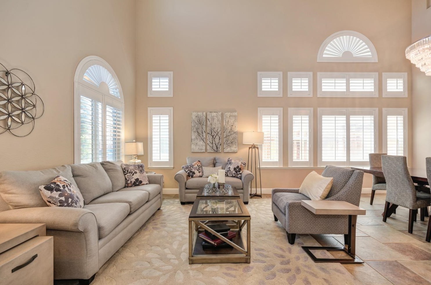 8240 Rebekah Ct, Sacramento CA  95829-9514 exterior