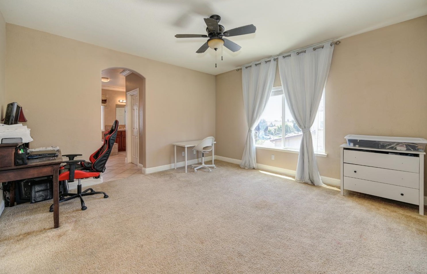 8240 Rebekah Ct, Sacramento CA  95829-9514 exterior