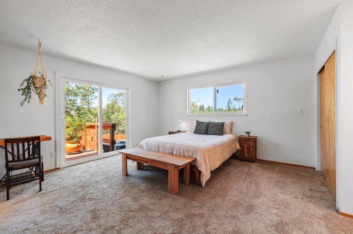 10131 Potlicker Rd, Grass Valley CA  exterior