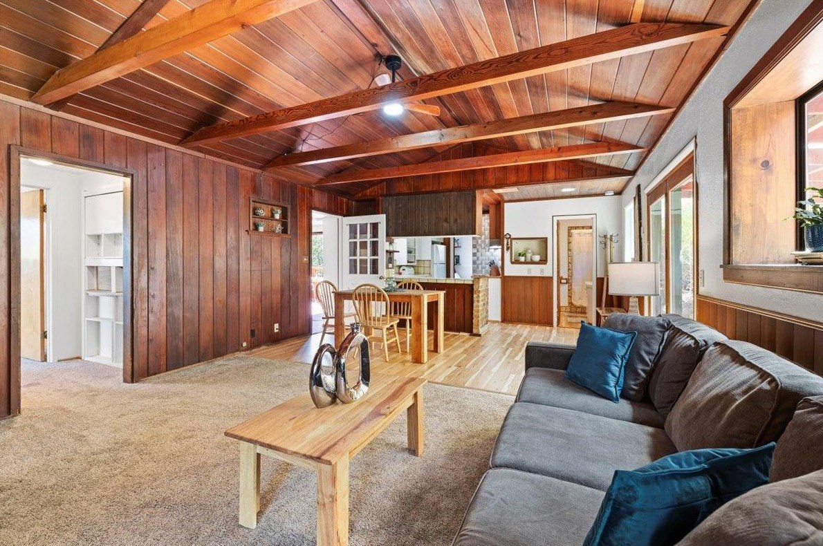 10131 Potlicker Rd, Grass Valley CA  exterior