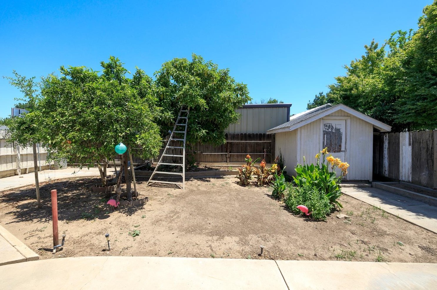5930 Secretariat Ct, Riverbank CA  95367-3076 exterior