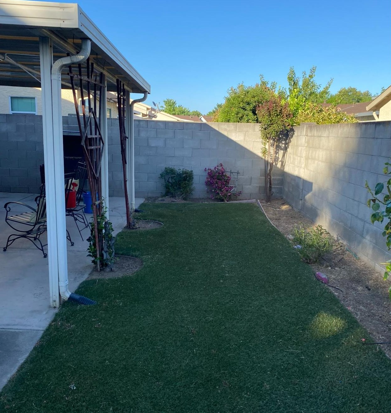 7124 Sunbreeze Ln, Sacramento CA  95828-6263 exterior