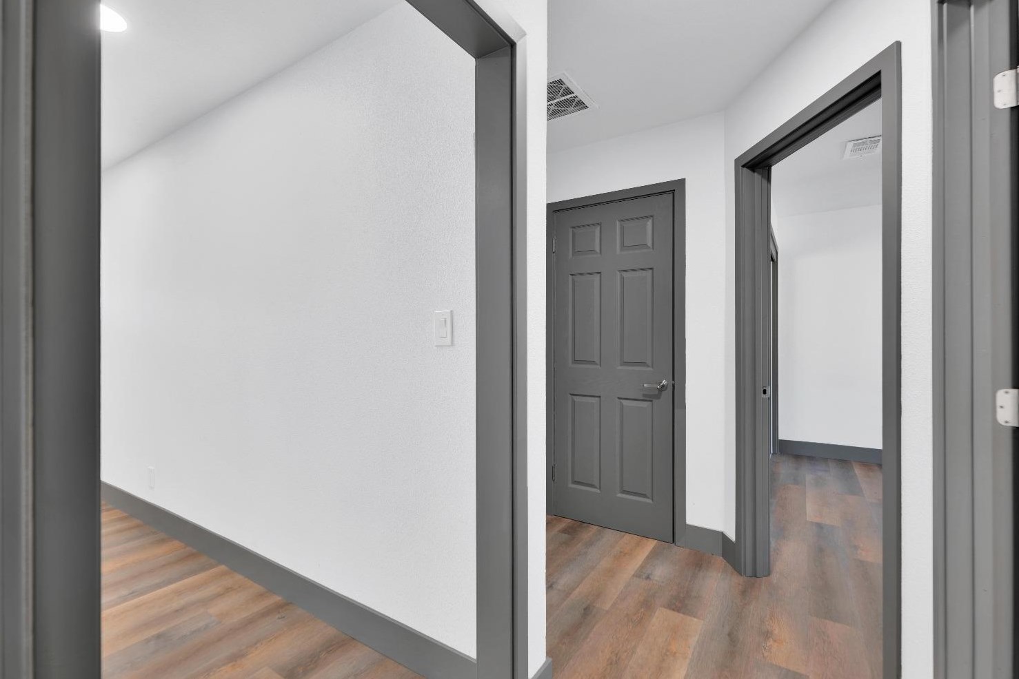 7421 Circle Pkwy, Sacramento CA  95823-3125 exterior