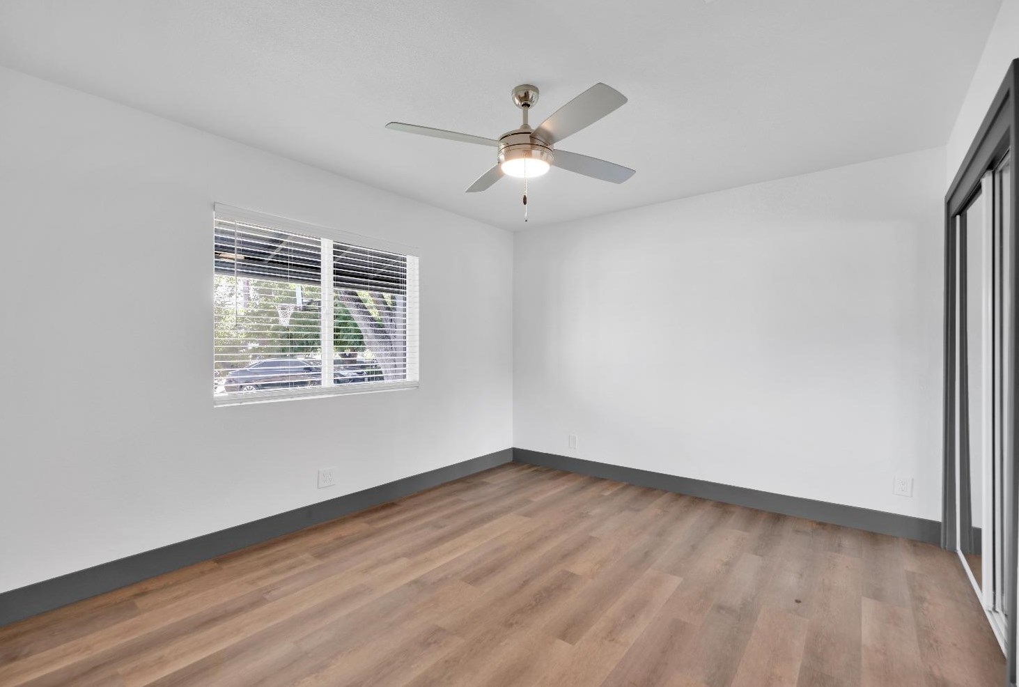 7421 Circle Pkwy, Sacramento CA  95823-3125 exterior