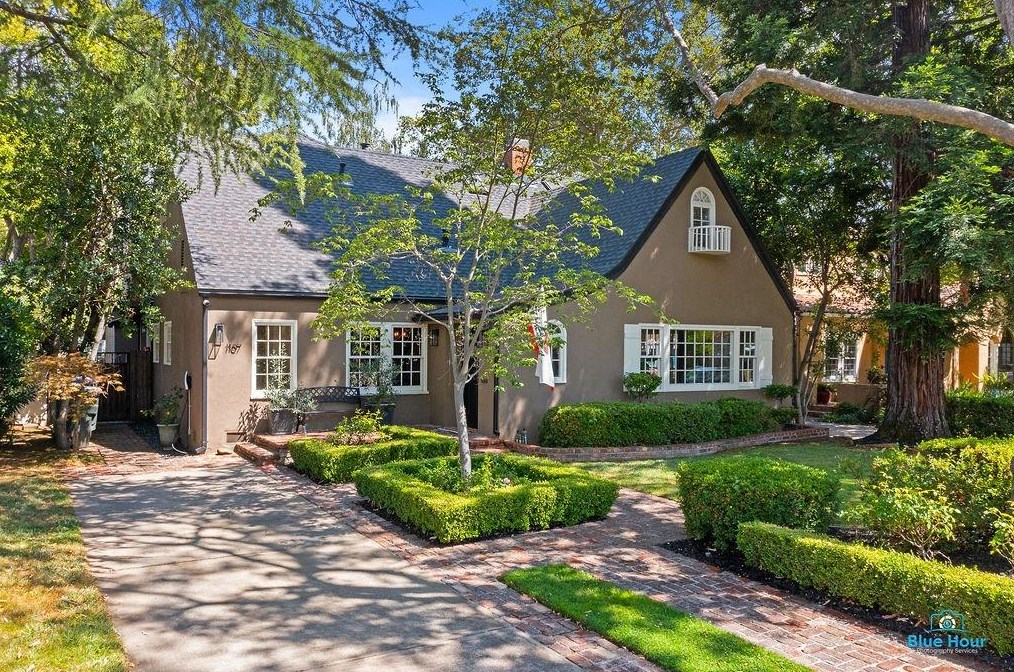 1107 47th St, Sacramento CA  95819-3703 exterior